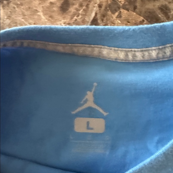 Jordan Mens Large Tshirt - Picture 3 of 4